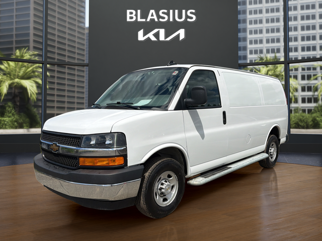 2024 Chevrolet Express 2500